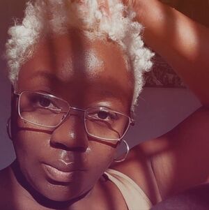 Meet your Posher, Shenavery